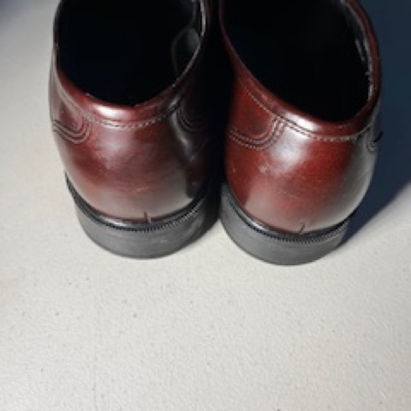 Hush Puppies slip on Oxford loafer, excellent condition,barely worn,size 9 - Picture 4 of 5